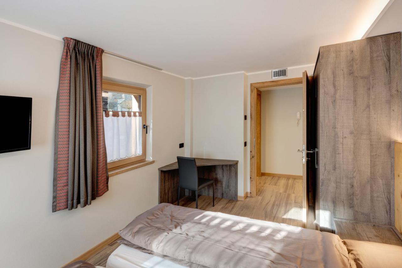 Snow Mountain Planet Suite House Livigno Exterior foto